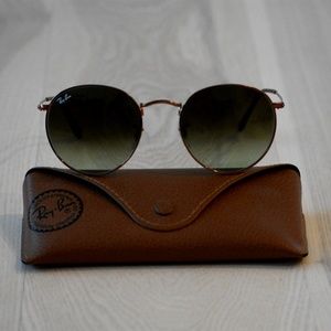 Ray-Ban Round Metal Sunglasses
